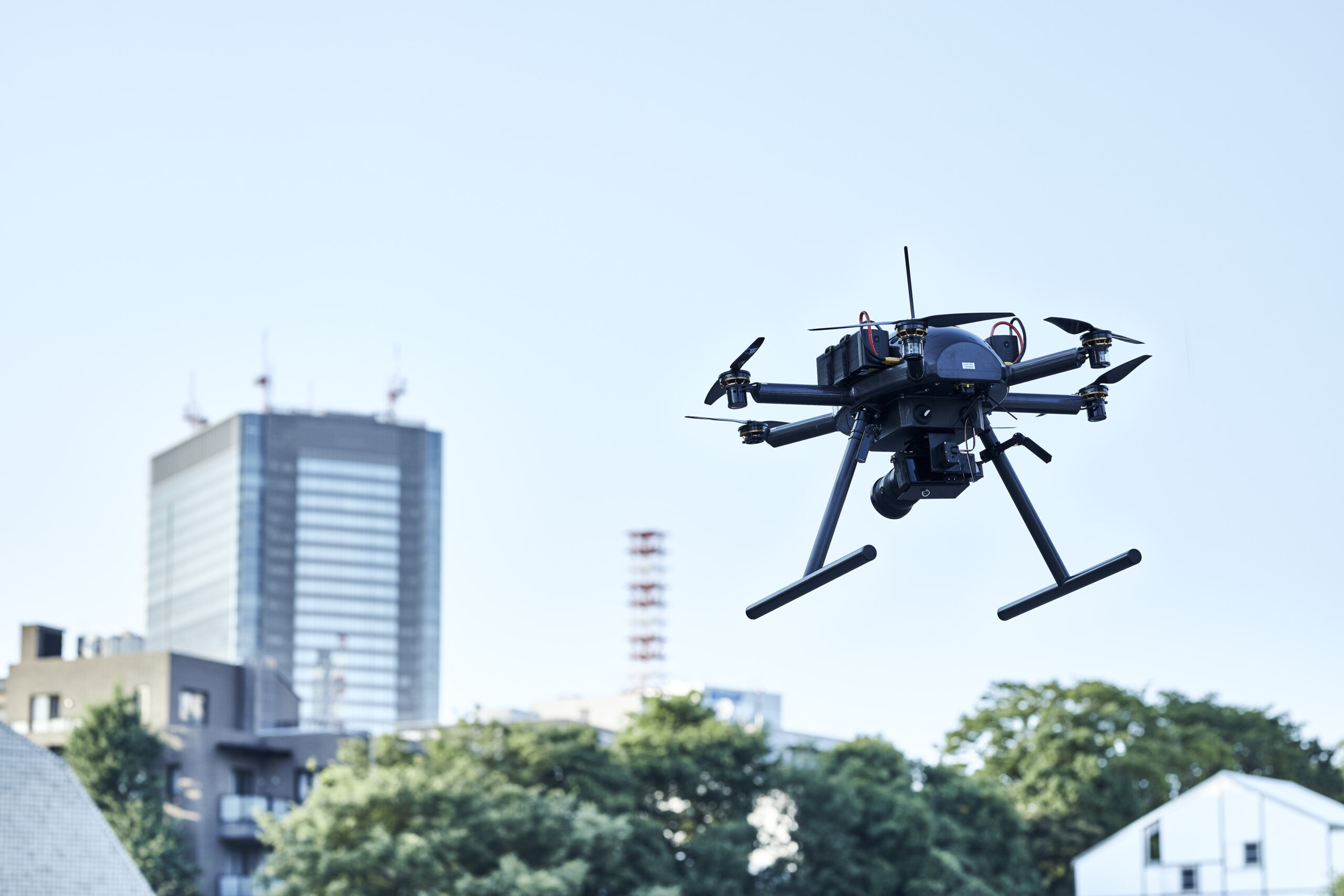 業務用ドローンとは 用途や必要な資格について解説 お役立ち情報 国産産業用ドローン開発のａｃｓｌ